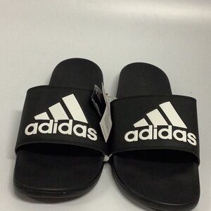 NWT Unisex Adidas Adilette Comfort Slides